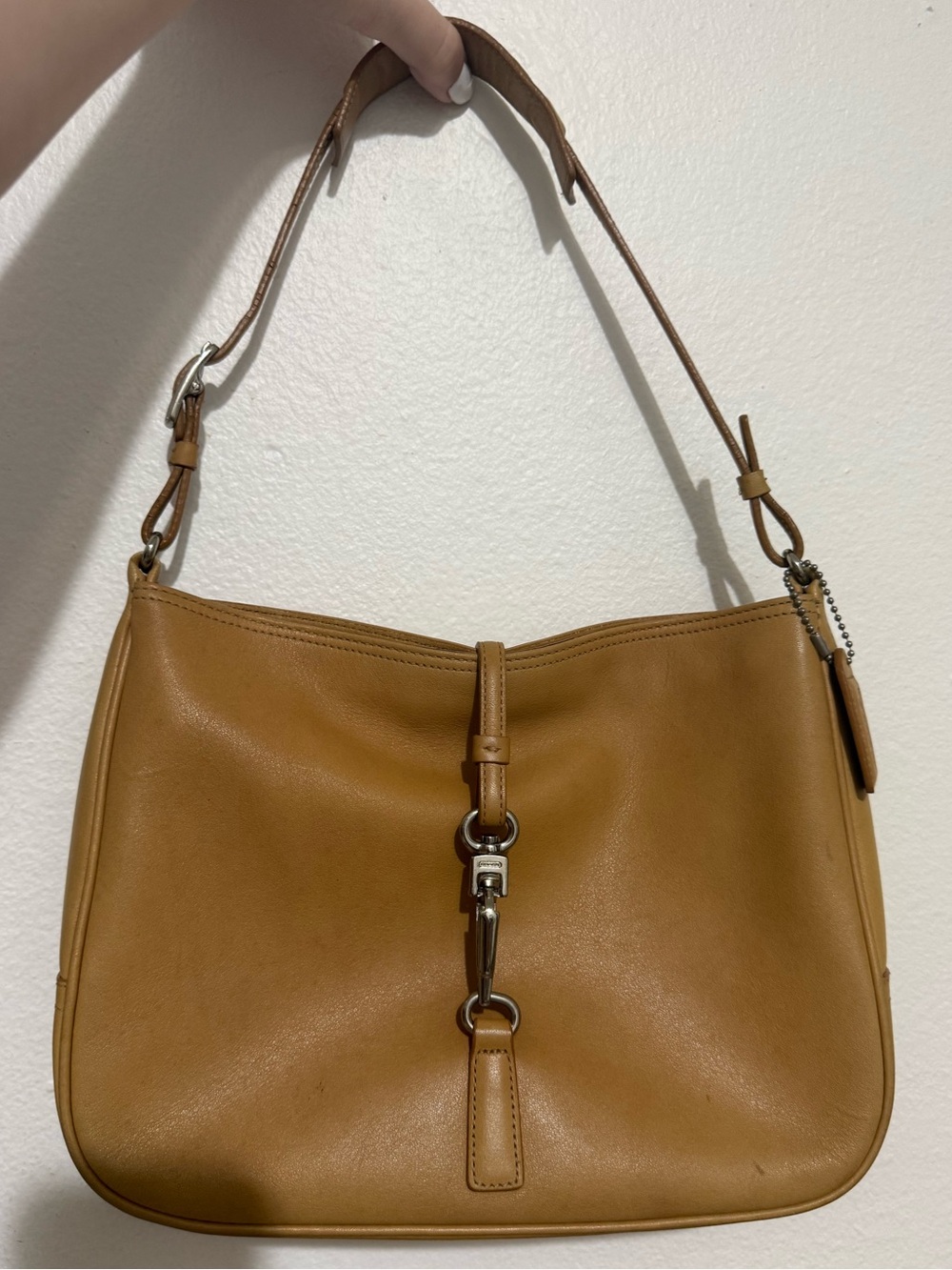 Coach Hampton Leather Shoulder Bag Style: 7751
